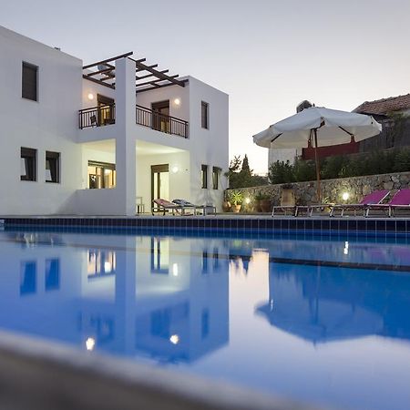 The Corner House At Gennadi Court Exterior foto